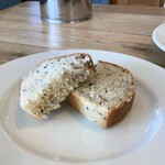 リトルネスト - 自家製パン