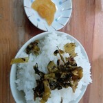 らーめん工房 龍 - ごはんに高菜