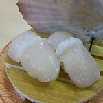 魚魚丸 - 殻付きホタテ３７８円（201406）