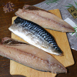 山安 - 「サバフィーレ」３枚入り　３２４円