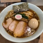 らぁめん 涼虎 - 味玉ラーメン醤油
