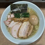 らぁめん 涼虎 - 味玉ラーメン塩