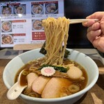 らぁめん 涼虎 - 味玉ラーメン醤油