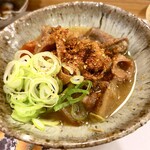 穴子料理と地酒 浅草 川井 - 牛もつ煮