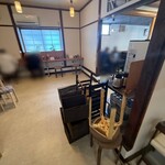 中華そば 秋山  - 店内
