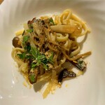 crepitio - 海と山の幸のパスタ