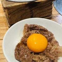 大衆肉酒場 こだわり米 匠 - 黄金すき焼きカルビ