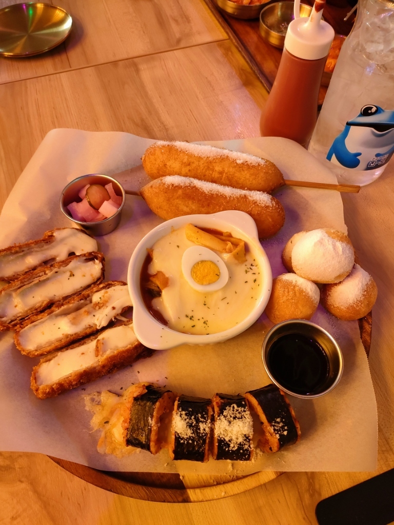 写真 : 韓国食堂&カフェ LUNA - 新大久保/韓国料理 | 食べログ