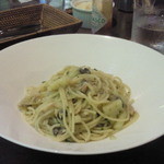 エッセンス - パスタセット　￥１２００のパスタ（ツナとじゃがいものバジル風味・・・ネーミング曖昧）