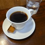 キッチン ブルー グローブ - ホットコーヒーのアップ