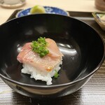 片折 - 鰤の漬け丼