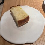 ラ・ボンヌターブル - フォカッチャ　ふわふわで美味