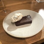 Sua.  - ショコラテリーヌ