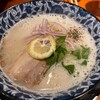 肉焼・モツ焼 牛豚鶏ラーメン 焼肉  拉麺 GON