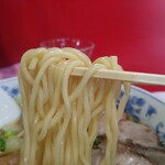 中華そば　まるせい - 麺 リフト