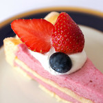 Patisserie Diamond - 苺のシャルロット　（390yen）