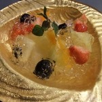 懐食みちば - 金色の器に冷たいデザートが・・・ 