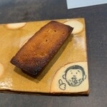 cuisine C - 何かな?いつもクイズのフィナンシェ　今回はジンジャーでした。冬にぴったり。