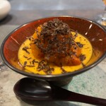 cuisine C - ウニを乗せて今日は黒トリュフ！