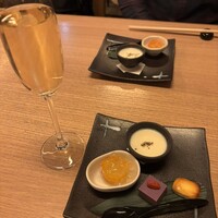 焼き鳥とワイン 萬鳥 祇園店 - 