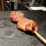 焼鳥 嘉とう - 希少部位　あか(内モモ)