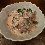 つまみ処 HITOTARASHI - ホワイトミートボール