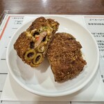 からめ亭 - 新発売予定の《あんコロ》断面図♪