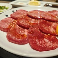 焼肉&手打ち冷麺 二郎 KANAYAMA - 