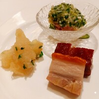 中国飯店 市ヶ谷店 - 四種前菜の盛り合わせ