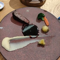 ラ・グランド・メゾンTOKYO - 肉料理／ハンガリー 鴨 グリーンペッパー