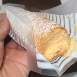 パティスリー シュシュクリエ - ・「シュシュコルネ(¥300)」