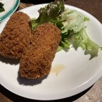 勝浦 よろず萬べぇ - カニクリームコロッケ