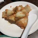 勝浦 よろず萬べぇ - じゃがバター明太