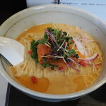 弘明寺丿貫 - 冷やし燻製鮭しぼり蕎麦 1400円