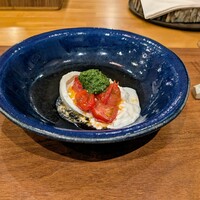 La Stalla - 自家製ばかりのカプレーゼ