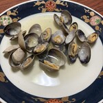 大衆酒場 まるちゃん - アサリの酒蒸し