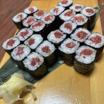 大衆酒場 まるちゃん - 鉄火巻き