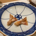 天ぷら 極 - ちゃんと2尾頂けました！笑このあとしっぽもお塩をつけて頂きました。