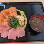 音の花温泉 音の花亭 - マグロ＆サーモン丼