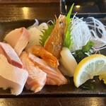 海鮮かき焼かくれ家 - 