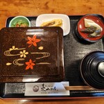 炭火焼うなぎ 東山物産 - 