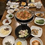 교동쌈밥 - サンパプ定食