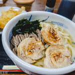 ヨコクラうどん - 鶏チャーあい盛り