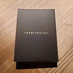 レスピラシオン - テーブルセッティング：メニュー