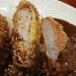 とんかつ　木村家 - ロースカツの旨そうな断面