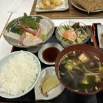 味亭花の家 - 2段目