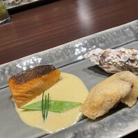 ワカヌイ グリル ダイニング バー 東京 - 