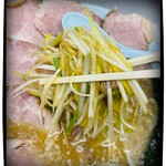 ラーメンショップ - ネギシャキシャキ♫