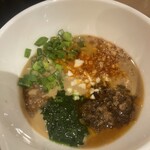 モンゴル薬膳鍋 - 