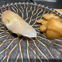 鮨 権左衛門 - 
